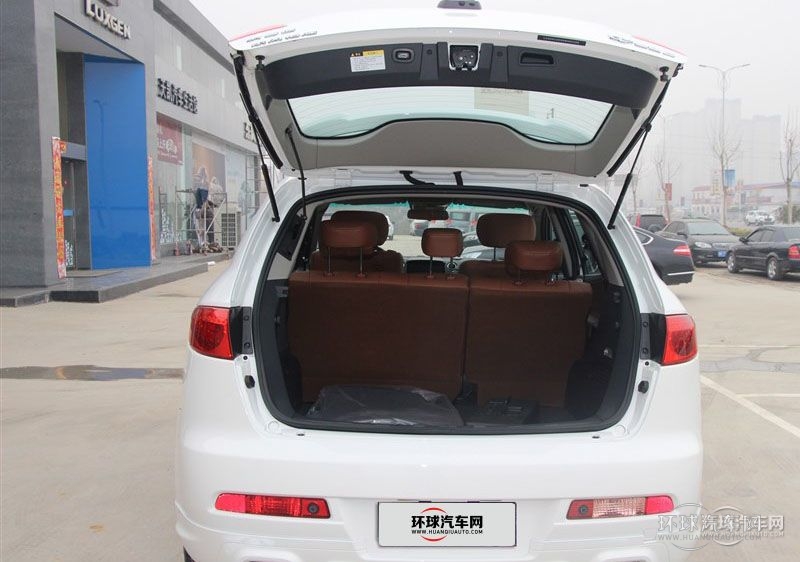 2014款 榮耀典藏版 2.2T 兩驅智慧型