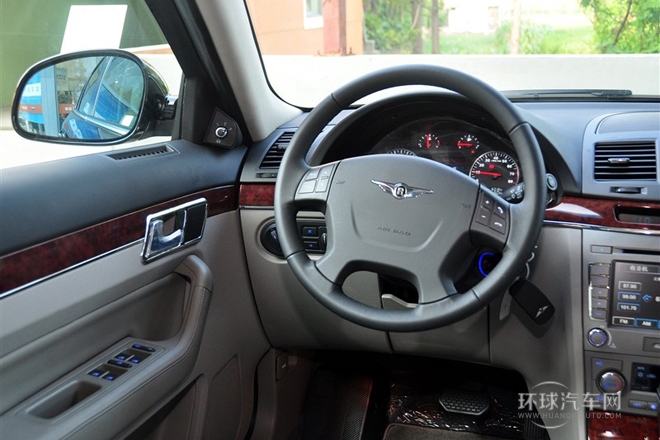 2011款 2.0T 自動豪華型