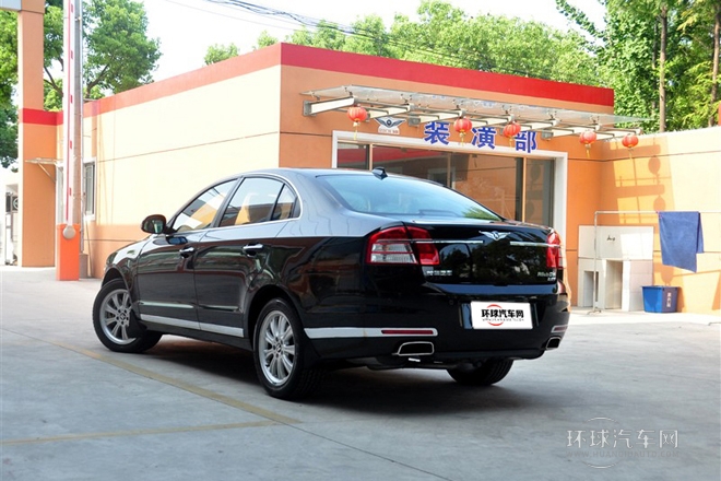 2011款 2.0T 自動豪華型