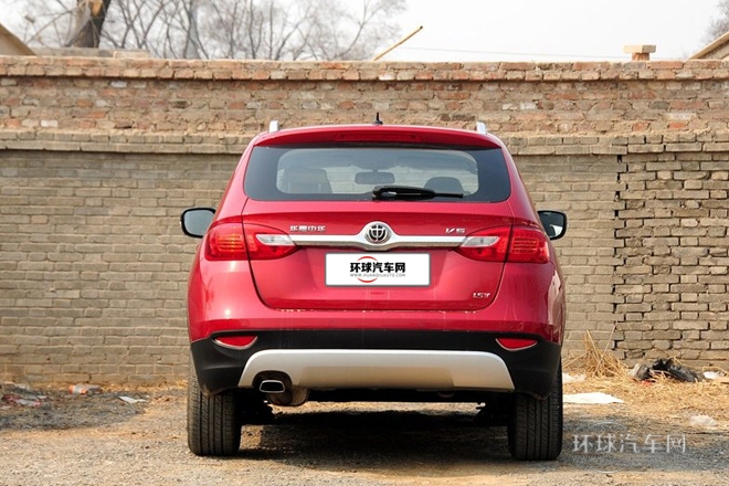 2012款 1.5T 手動兩驅豪華型