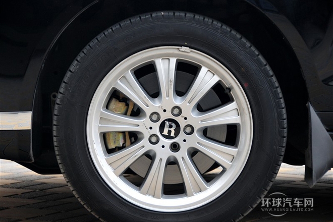 2011款 2.0T 自動(dòng)旗艦型