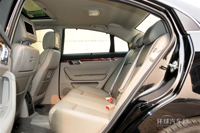 2011款 2.0T 自動旗艦型