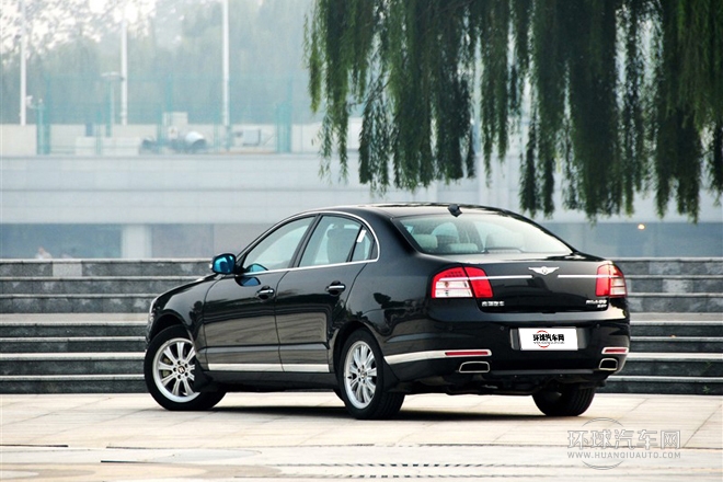 2011款 2.0T 自動(dòng)旗艦型