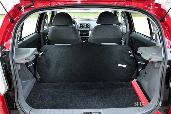 2011款 1.0L 手動傳奇版