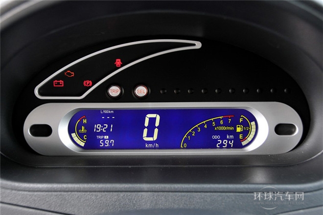 2011款 1.0L 手動傳奇版