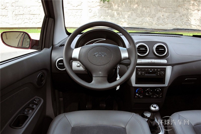 2011款 1.0L 手動傳奇版