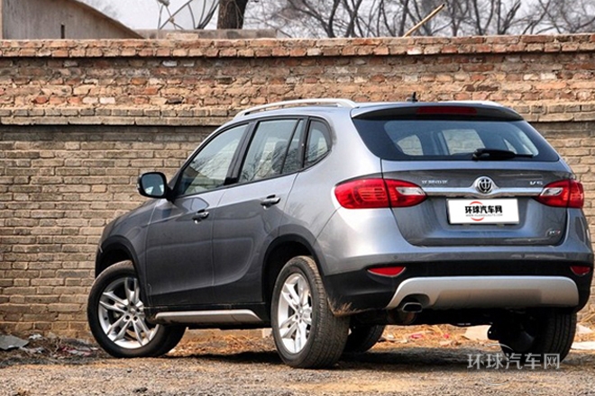 2012款 1.5T 自動兩驅運動型