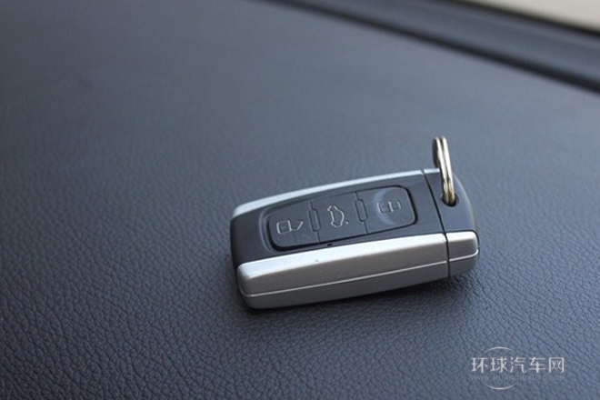 2012款 1.5T 自動四驅豪華型