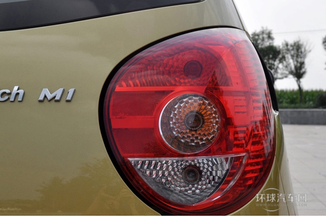 2011款 1.0L 手動智惠型