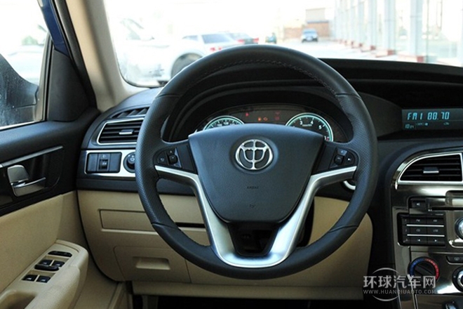 2012款 1.6L 自動豪華型