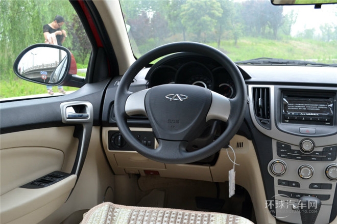 2012款 兩廂 1.6L CVT進取型