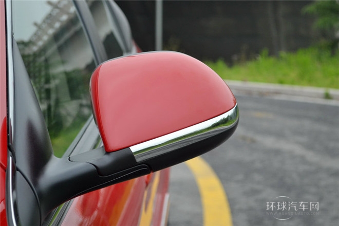 2012款 兩廂 1.6L CVT進(jìn)取型