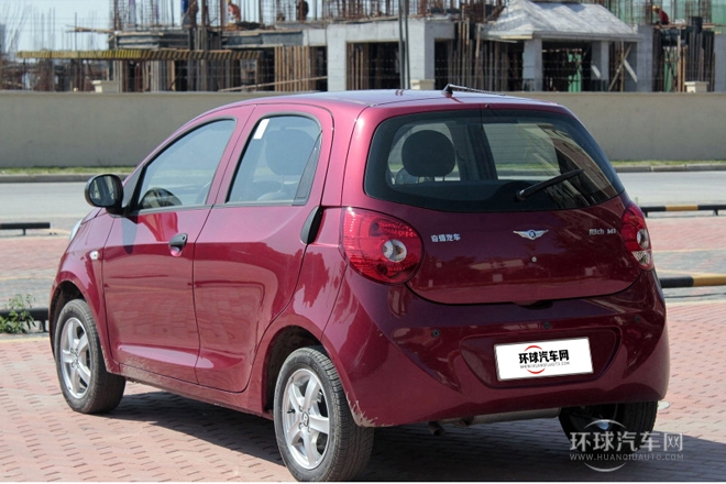 2011款 1.0L 手動智尊型