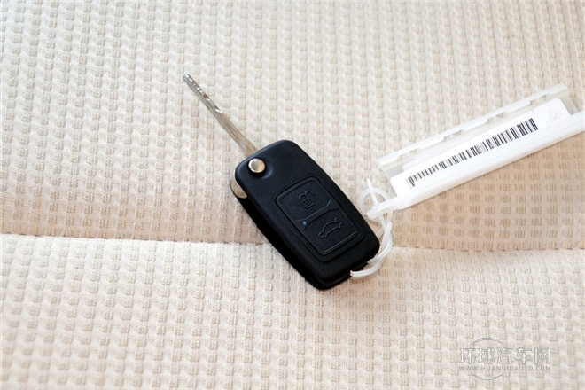 2012款 三廂 1.6L CVT進(jìn)取型