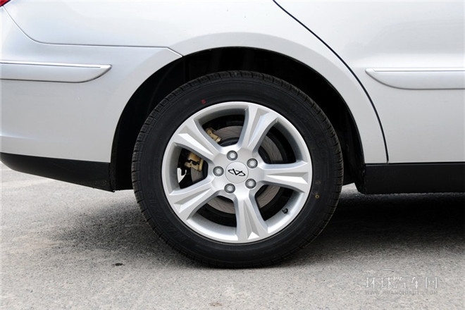 2012款 三廂 1.6L CVT進取型