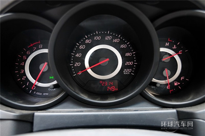 2012款 三廂 1.6L CVT進取型