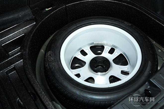 2012款 1.6L 自動尊貴型