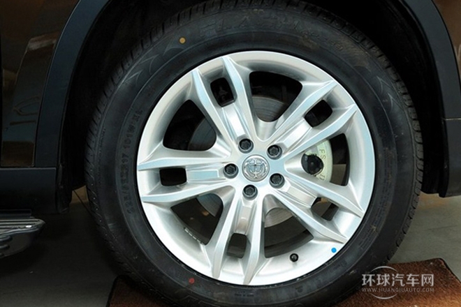 2012款 1.6L 自動尊貴型