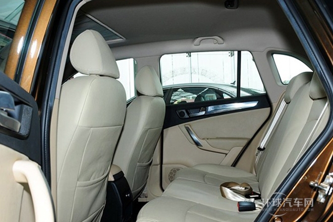 2012款 1.6L 自動尊貴型