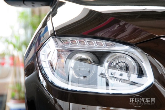 2012款 1.6L 自動尊貴型