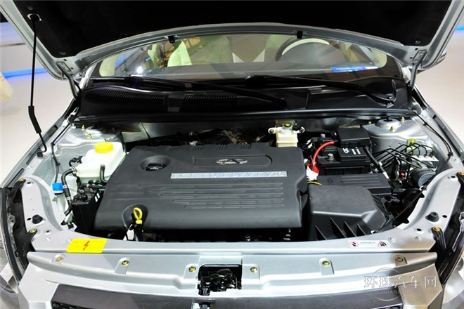 2012款 三廂 1.6L CVT尊貴型