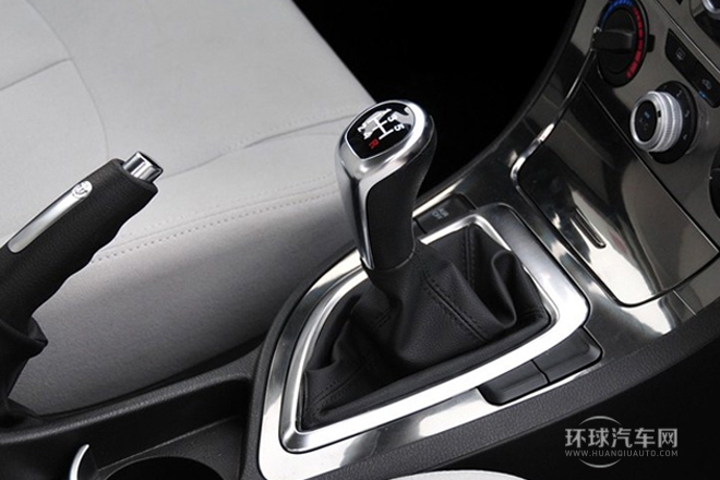 2011款 1.6L 手動舒適型