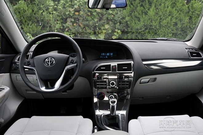 2011款 1.6L 手動(dòng)舒適型