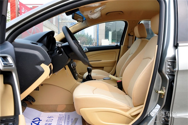 2010款 改款三廂 1.6L 手動進取型