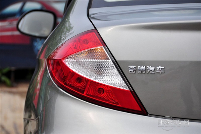 2010款 改款三廂 1.6L 手動(dòng)進(jìn)取型