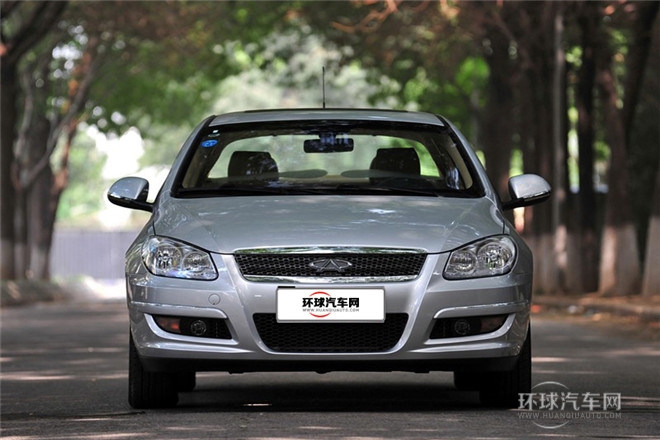 2010款 改款三廂 1.6L 手動尊貴型