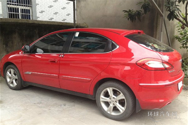 2010款 改款三廂 1.8L 自動進(jìn)取型