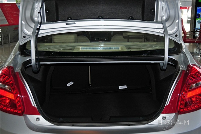 2013款 1.5L 手動風尚型