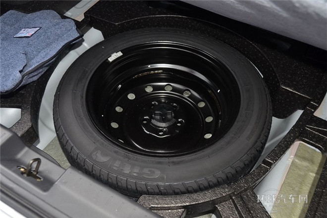 2013款 1.5L 手動智尚型