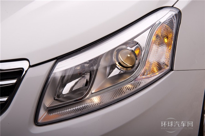 2013款 1.5L 手動尊尚型