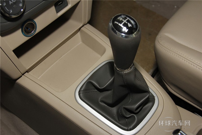 2014款 1.5L 手動智悅型