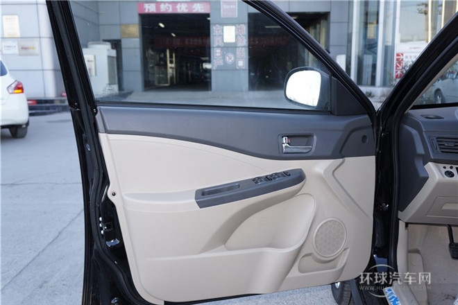 2014款 1.5L 手動卓悅天窗型