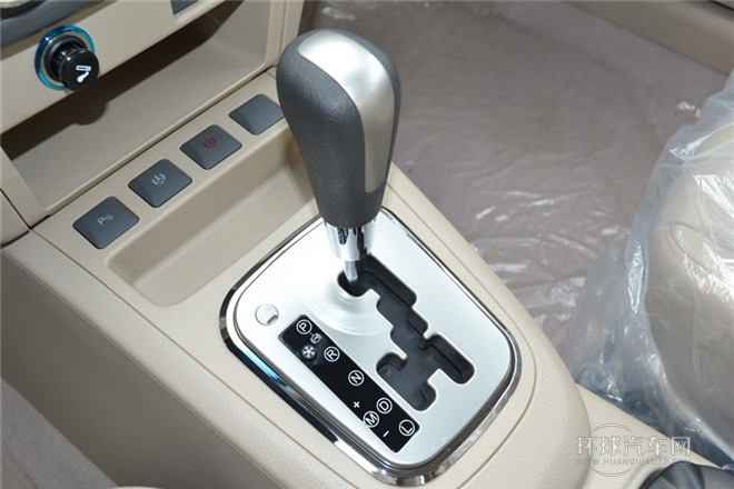 2014款 1.8L CVT卓悅天窗型