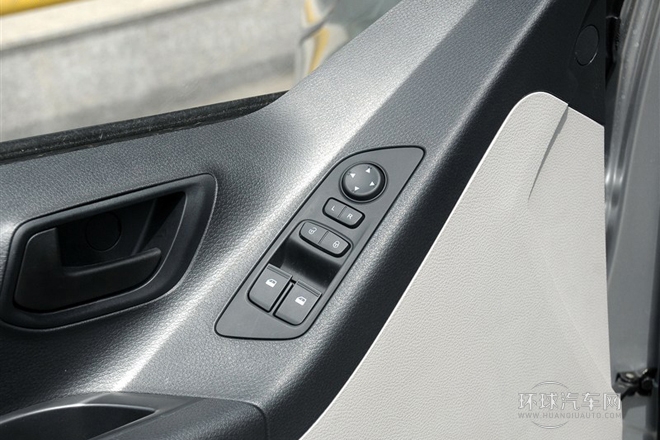 2014款 2.0T 手動精英版