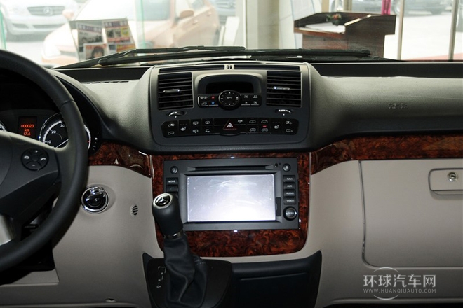 2012款2.5L領航版
