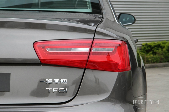 2014款 TFSI 標準型