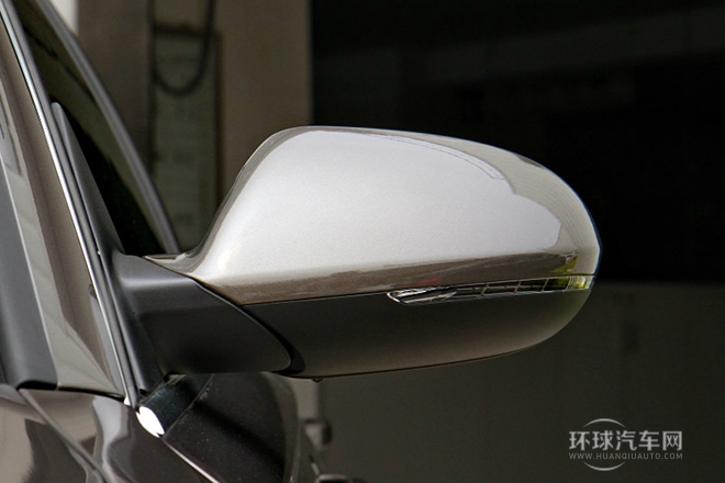 2014款 TFSI 標(biāo)準(zhǔn)型