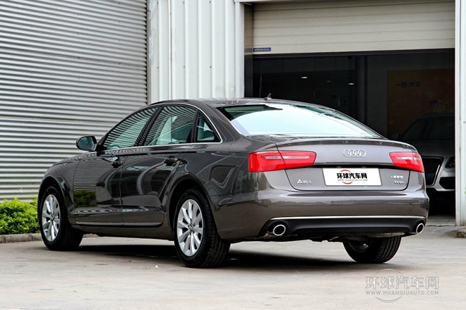 2014款 TFSI 標(biāo)準(zhǔn)型