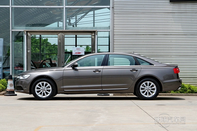 2014款 TFSI 標準型