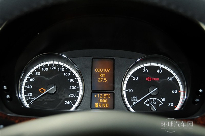 2012款2.5L尊貴版