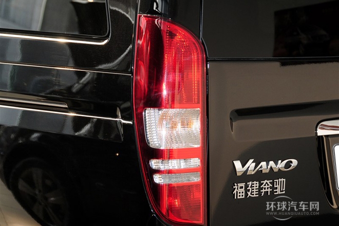 2012款2.5L尊貴版