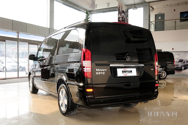 2012款2.5L尊貴版