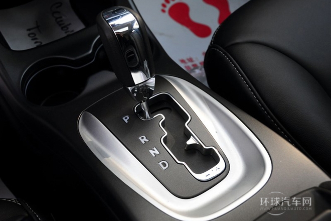 2012款 2.4L 豪華版