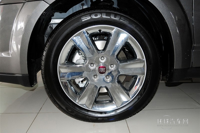 2013款 2.4L 豪華導航版