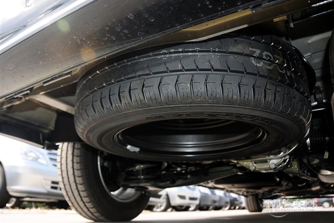 2011款2.5L商務(wù)版