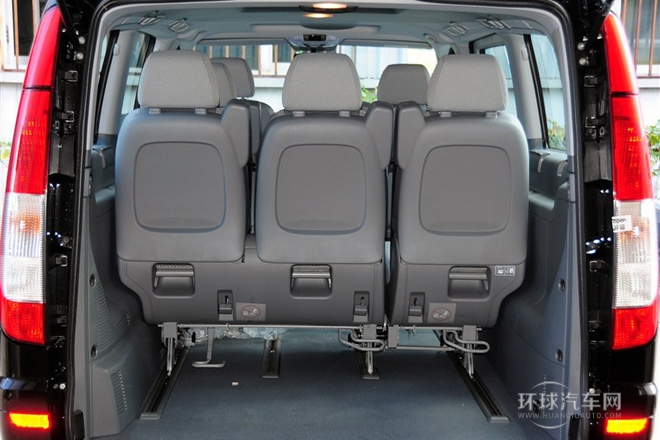 2011款2.5L商務(wù)版